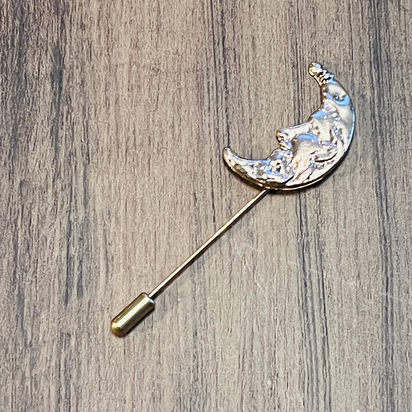 Tasker & Shaw | Luxury Menswear | Gold half moon face lapel pin