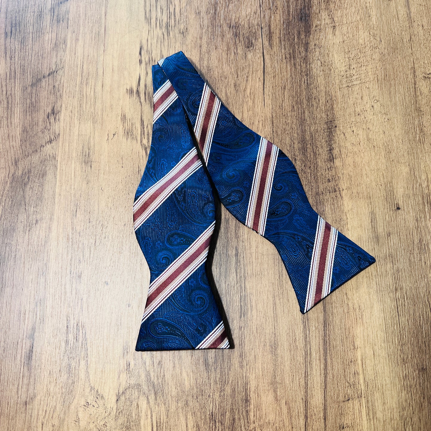 Tasker & Shaw | Luxury Menswear | William bow tie