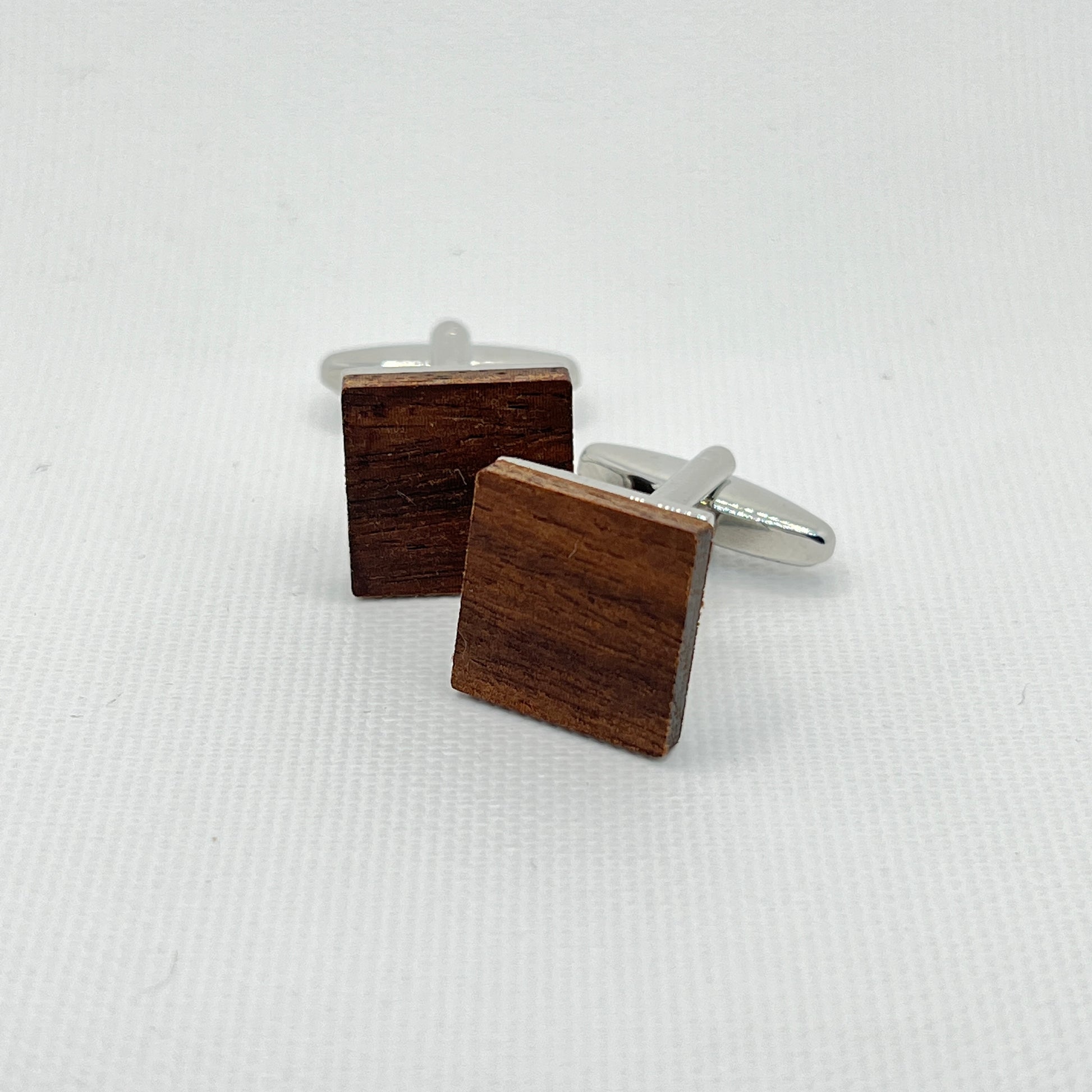 Tasker & Shaw | Luxury Menswear | Wooden square cufflinks 